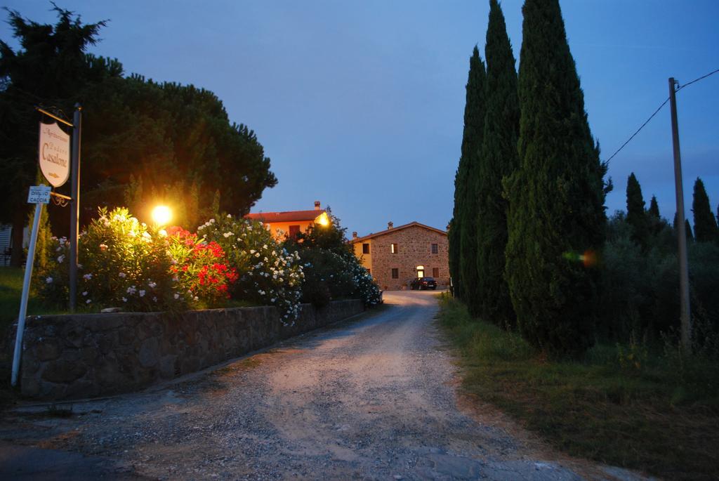 Agriturismo Podere Casalone Limite Стая снимка