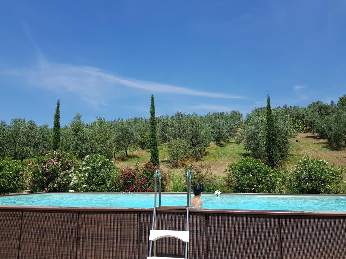 Agriturismo Podere Casalone Limite Екстериор снимка